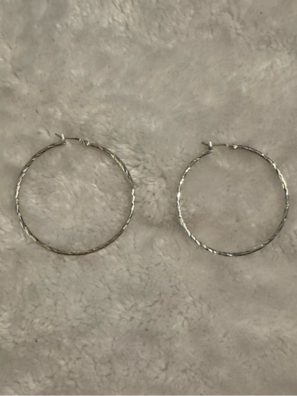 Silver Twisted Hoop Earrings - Elegant Women Jewelry